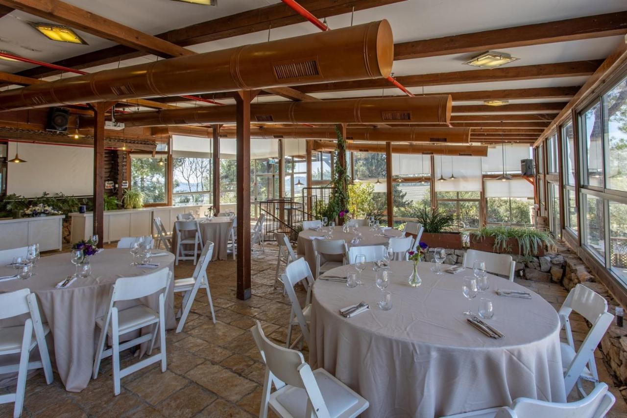 Logos Hotel In Yad Hashmona Luaran gambar