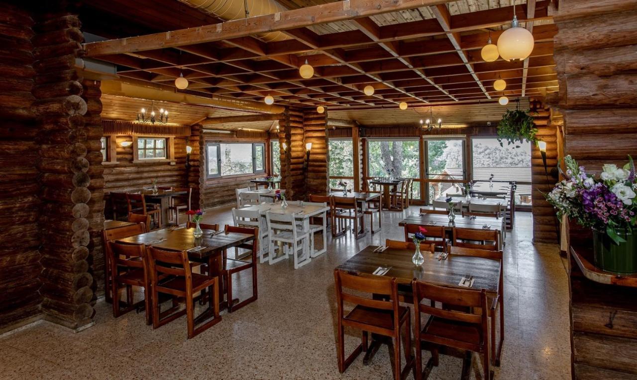 Logos Hotel In Yad Hashmona Luaran gambar